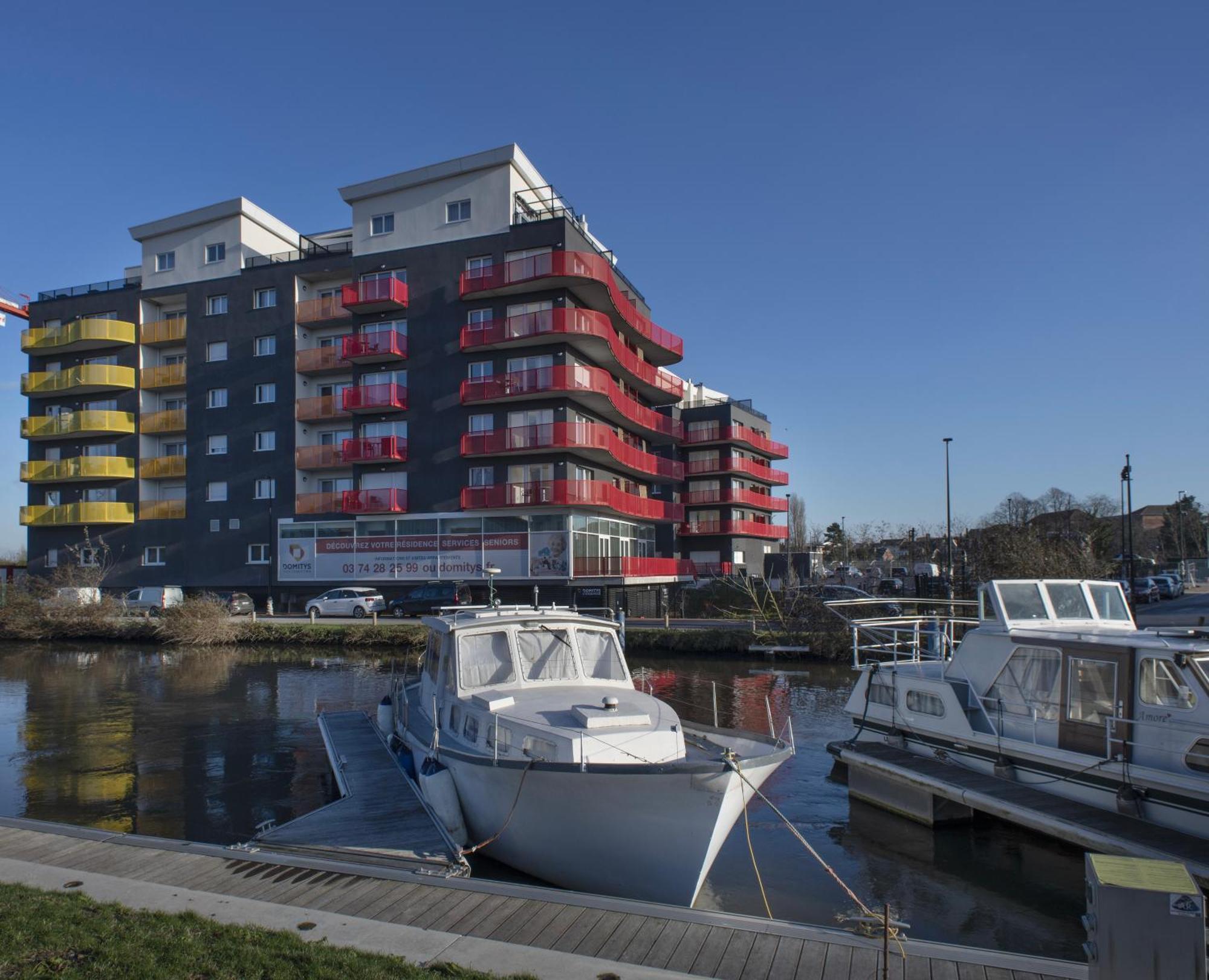 Aparthotel Domitys L'Esquisse à Valenciennes Extérieur photo
